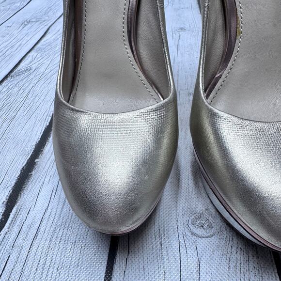 Brian Atwood Metallic Gold Stilettos Size 7 1/2 - Picture 9 of 12